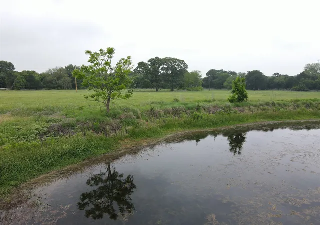 Photo 4 of Sale Pending at 21 Acres Gathings Ave, Covington, TX 76636 | MLS# 21103993 | Listing updated on 2026-09-14