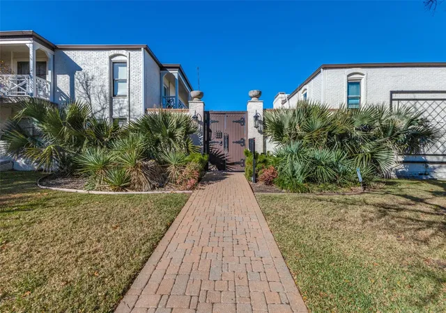 Photo 1 of Sale Pending at 5911 E University Blvd #104, Dallas, TX 75206 | MLS# 21104982 | Listing updated on 2026-07-31