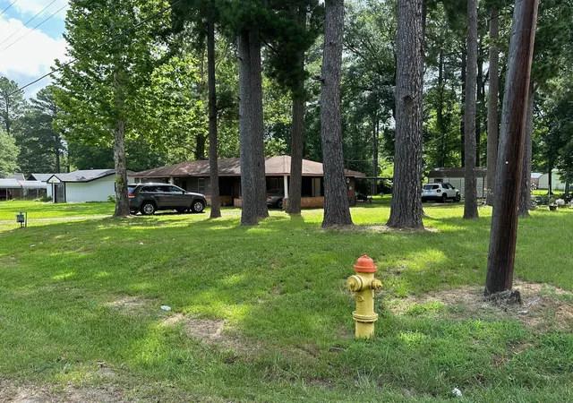 Photo 2 of Sale Pending at 6371 Buncombe Rd, Shreveport, LA 71129 | MLS# 21103660 | Listing updated on 2026-09-14