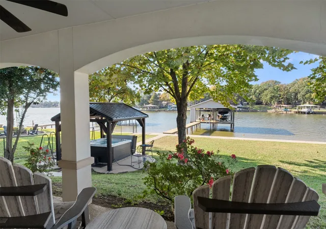 Photo 1 of Single family home for sale at 189 Ben Lacy Dr, Gun Barrel City, TX 75156 | MLS# 21101363 | Listing updated on 2026-09-11
