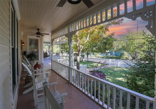 Photo 2 of Single family home for sale at 903 N College St, Mc Kinney, TX 75069 | MLS# 21103503 | Listing updated on 2026-07-30