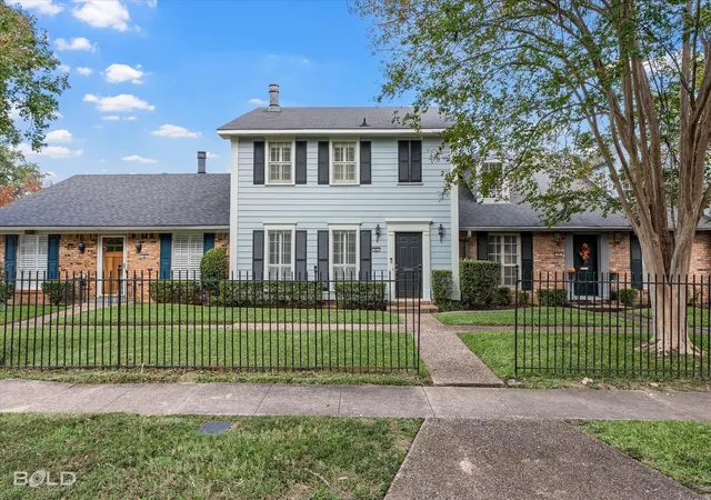 Photo 1 of Townhouse for sale at 67 Tealwood, Shreveport, LA 71104 | MLS# 21106994 | Listing updated on 2026-09-14