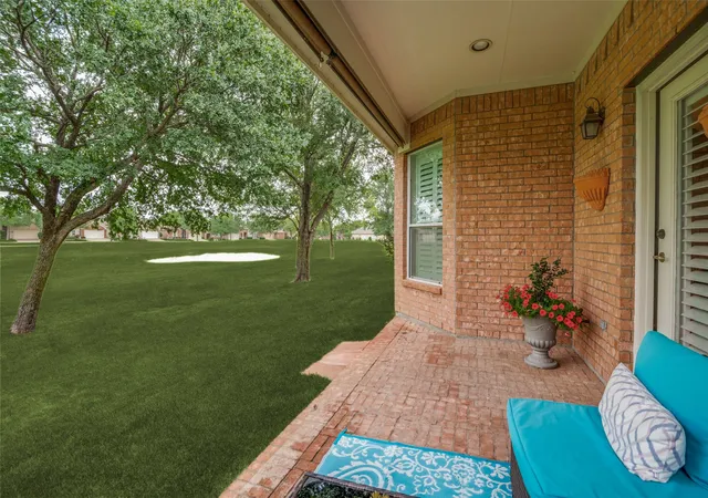 Photo 4 of Single family home for sale at 359 Wrangler Dr, Fairview, TX 75069 | MLS# 21103318 | Listing updated on 2026-09-12