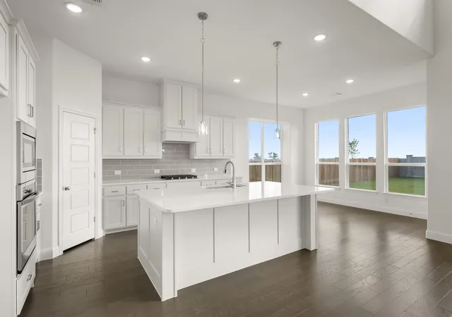 Photo 3 of Sale Pending at 764 Texas Thistle Rd, Waxahachie, TX 75165 | MLS# 21108480 | Listing updated on 2026-10-04
