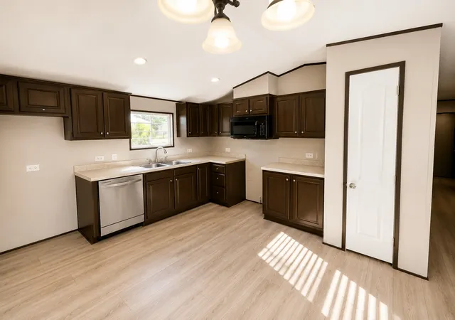Photo 3 of Manufactured home for sale at 5421 Lake View Dr, Granbury, TX 76048 | MLS# 21107391 | Listing updated on 2026-09-29