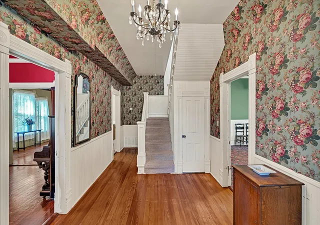 Photo 3 of Single family home for sale at 515 Hackberry St, Clifton, TX 76634 | MLS# 21102826 | Listing updated on 2026-09-10