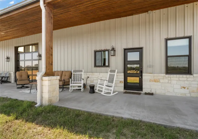 Photo 4 of Sale Pending at 684 County Road 473, Lott, TX 76656 | MLS# 21110353 | Listing updated on 2026-09-11