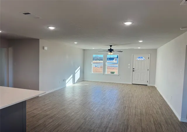 Photo 3 of Single family home for sale at 1004 Morgan Ct, Springtown, TX 76082 | MLS# 21111720 | Listing updated on 2026-09-14