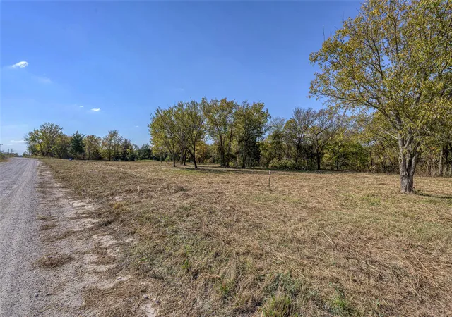 Photo 4 of Land for sale at 147 Shadow Trl, Sherman, TX 75092 | MLS# 21112265 | Listing updated on 2026-09-28