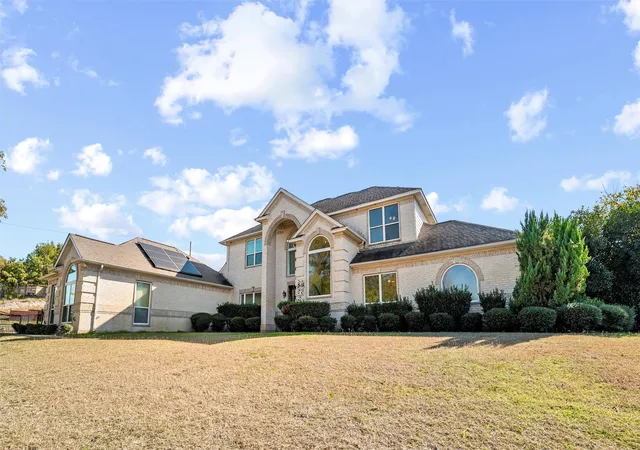 Photo 1 of Sale Pending at 10601 Pack Saddle Trl, Fort Worth, TX 76108 | MLS# 21111354 | Listing updated on 2026-09-14