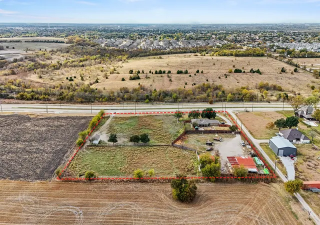 Photo 3 of Sale Pending at 8614 Merritt Rd, Rowlett, TX 75089 | MLS# 21114585 | Listing updated on 2026-09-12