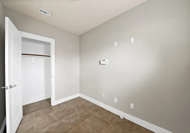 Photo 4 of Townhouse for sale at 1516 Hope St, Dallas, TX 75206 | MLS# 21114812 | Listing updated on 2026-09-14