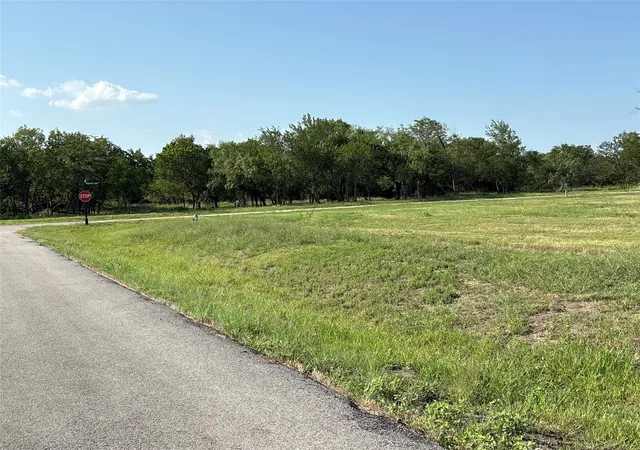 Photo 4 of Land for sale at 3601 Us287, Corsicana, TX 75110 | MLS# 21114881 | Listing updated on 2026-09-01