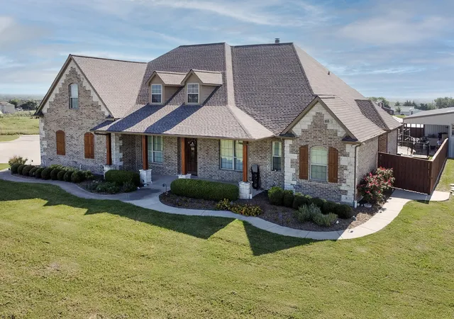 Photo 2 of Single family home for sale at 4816 Prairie Chapel Trl, Crandall, TX 75114 | MLS# 21115881 | Listing updated on 2026-07-28