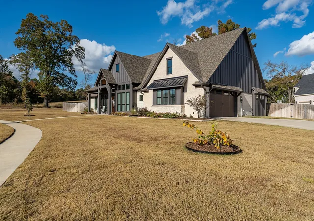 Photo 3 of Single family home for sale at 12213 Harlon St, Flint, TX 75762 | MLS# 21116795 | Listing updated on 2026-09-14