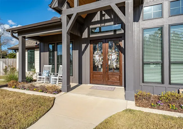 Photo 3 of Single family home for sale at 12213 Harlon St, Flint, TX 75762 | MLS# 21116795 | Listing updated on 2026-09-14