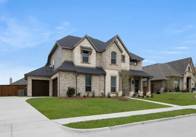 Photo 2 of Single family home for sale at 5401 Rowlan Row, Midlothian, TX 76065 | MLS# 21120782 | Listing updated on 2026-09-12