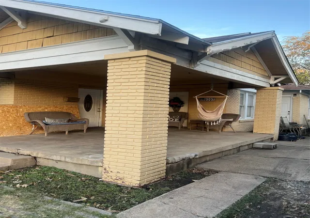 Photo 2 of Single family home for sale at 6107 Richmond Ave, Dallas, TX 75214 | MLS# 21115493 | Listing updated on 2026-09-12