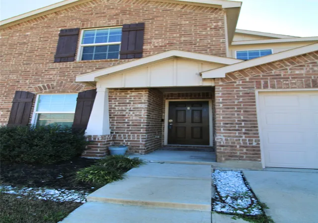 Photo 3 of Single family home for sale at 949 Shire Ave, Haslet, TX 76052 | MLS# 21124119 | Listing updated on 2026-09-09