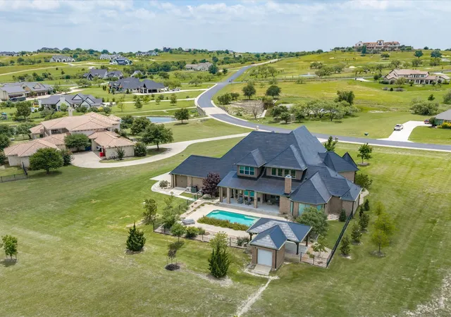 Photo 3 of Single family home for sale at 212 Nueces Trl, Aledo, TX 76008 | MLS# 21124406 | Listing updated on 2026-09-09