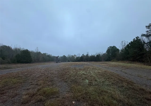Photo 3 of Land for sale at 6229 County Rd 21, Tyler, TX 75707 | MLS# 21126797 | Listing updated on 2026-09-09