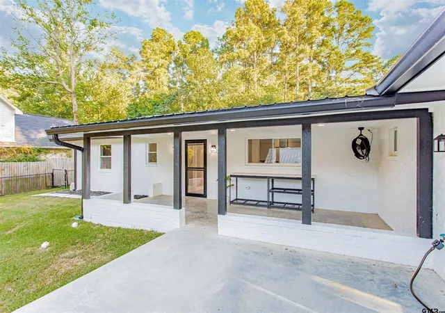 Photo 3 of Sale Pending at 613 Northgate Dr, Hideaway, TX 75771 | MLS# 21129343 | Listing updated on 2026-07-31