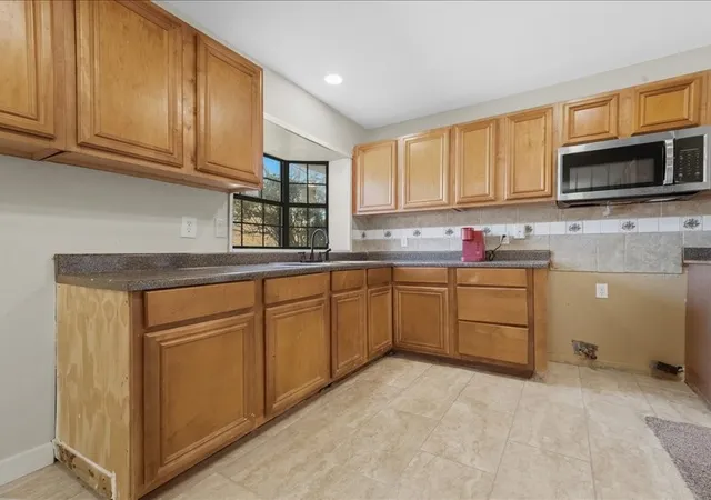 Photo 4 of Single family home for sale at 509 Bluewood Dr, Dallas, TX 75232 | MLS# 21129496 | Listing updated on 2026-07-31