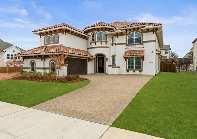 Photo 2 of Single family home for sale at 2004 Trent Basin Dr, Frisco, TX 75034 | MLS# 21129835 | Listing updated on 2026-07-30