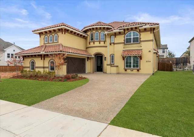 Photo 3 of Single family home for sale at 2004 Trent Basin Dr, Frisco, TX 75034 | MLS# 21129835 | Listing updated on 2026-07-30