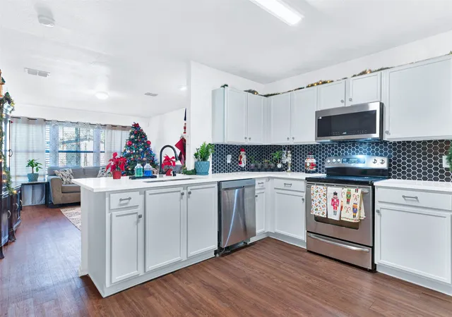 Photo 1 of Single family home for sale at 5722 Firethorn Dr, Dallas, TX 75249 | MLS# 21131355 | Listing updated on 2026-07-30