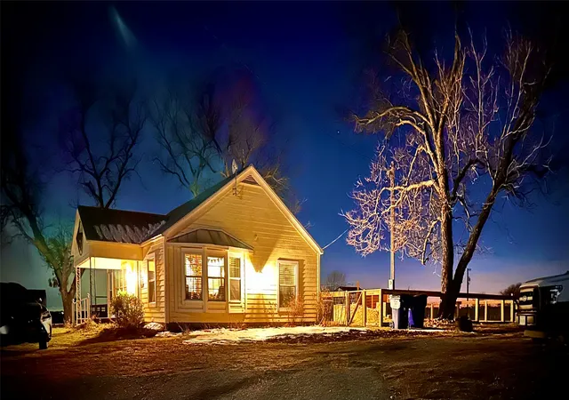 Photo 2 of Single family home for sale at 2074 W Fm 922, Valley View, TX 76272 | MLS# 21129959 | Listing updated on 2026-09-25