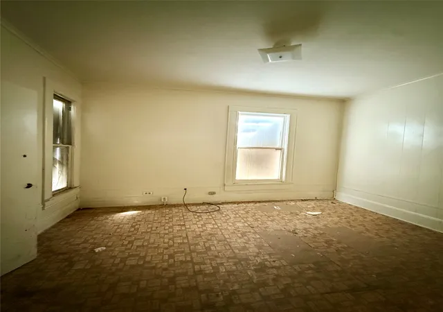 Photo 3 of Multi family home for sale at 2749 Darien St, Shreveport, LA 71109 | MLS# 21130604 | Listing updated on 2026-09-10