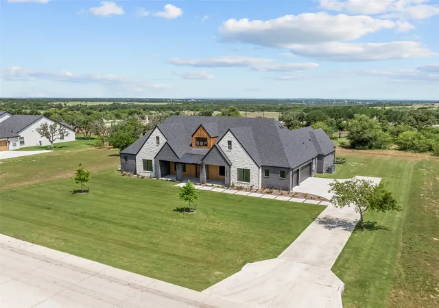 Photo 2 of Single family home for sale at 2005 Denali Pass, Aledo, TX 76008 | MLS# 21136111 | Listing updated on 2026-09-13