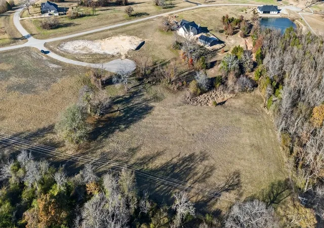 Photo 4 of Land for sale at 6105 Overlook Point, Athens, TX 75751 | MLS# 21135188 | Listing updated on 2026-07-30