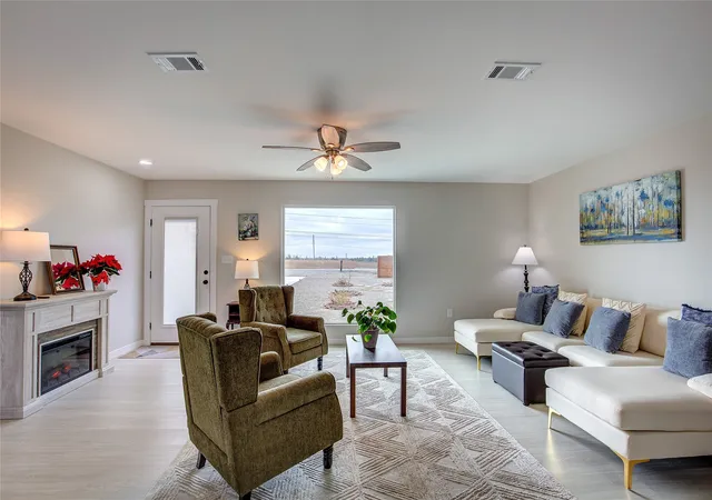 Photo 2 of Single family home for sale at 521 Private Road 24977, Brookston, TX 75421 | MLS# 21138765 | Listing updated on 2026-07-31