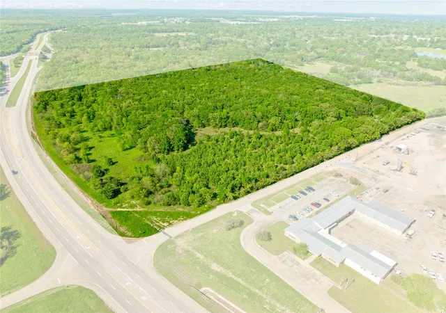 Photo 1 of Land for sale at Sw Loop 286, Paris, TX 75460 | MLS# 21142586 | Listing updated on 2026-07-29