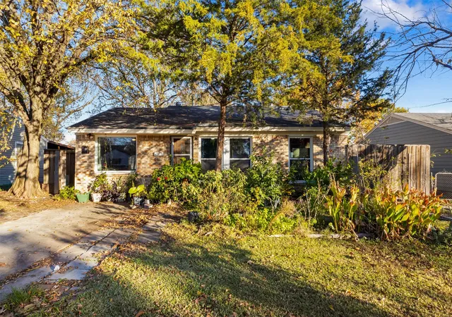 Photo 1 of Sale Pending at 833 Dent St, Garland, TX 75040 | MLS# 21141435 | Listing updated on 2026-09-14