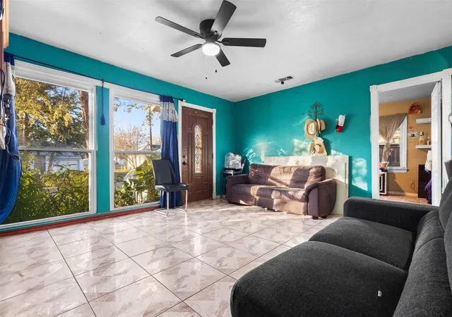 Photo 3 of Sale Pending at 833 Dent St, Garland, TX 75040 | MLS# 21141435 | Listing updated on 2026-09-14