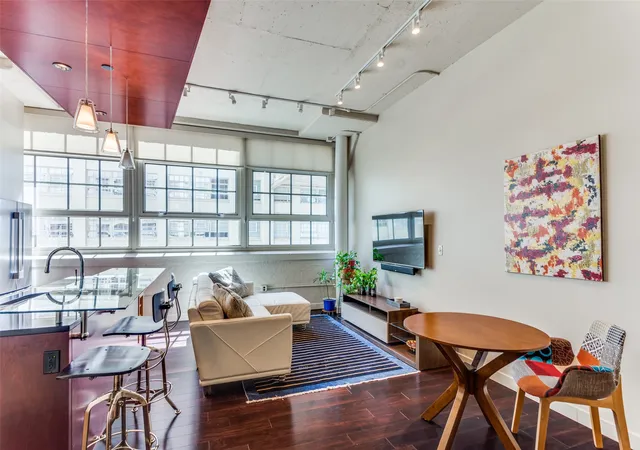 Photo 2 of Condo for sale at 2600 W 7th St #1417, Fort Worth, TX 76107 | MLS# 21147054 | Listing updated on 2026-09-09