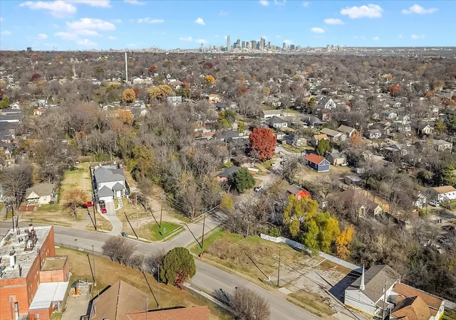 Land for sale at 2143 E Ann Arbor, Dallas, TX 75216 | MLS# 21135748