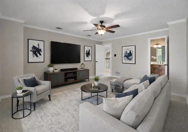 Photo 2 of Sale Pending at 820 Windlake Cir, Rockwall, TX 75032 | MLS# 21146908 | Listing updated on 2026-09-17