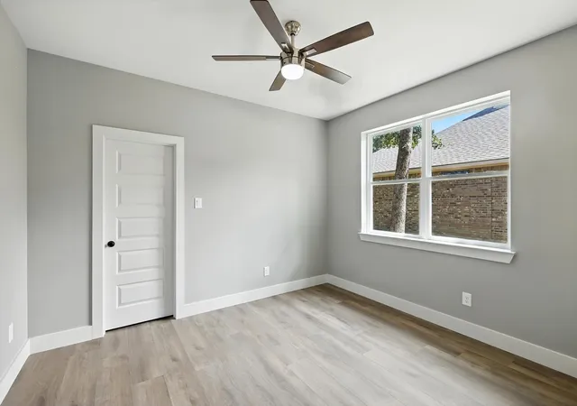 Photo 2 of Single family home for sale at 10 Huckleberry, Malakoff, TX 75148 | MLS# 21148829 | Listing updated on 2026-09-09