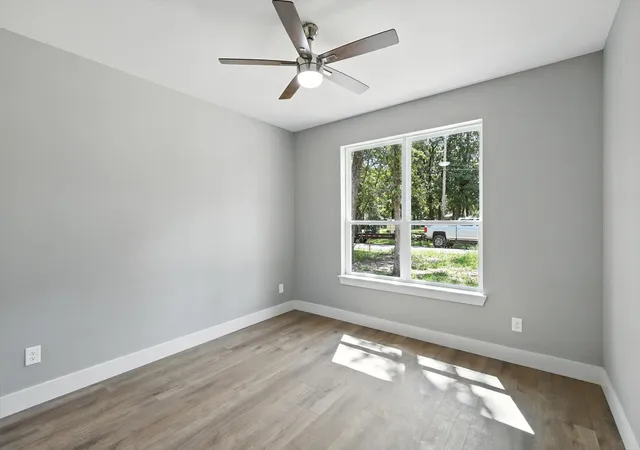 Photo 4 of Single family home for sale at 10 Huckleberry, Malakoff, TX 75148 | MLS# 21148829 | Listing updated on 2026-09-09