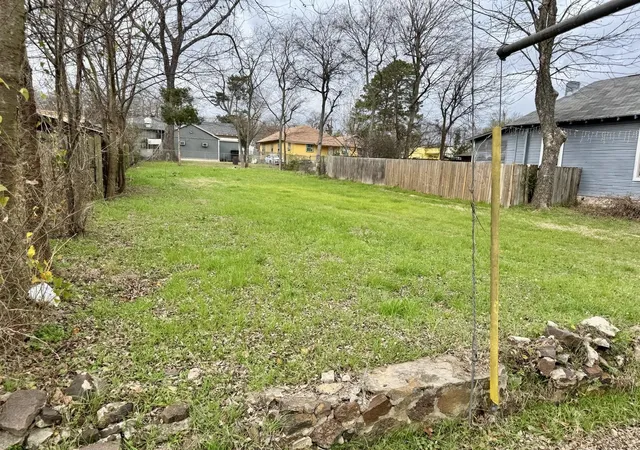 Photo 3 of Land for sale at 706 N Della Ave, Tyler, TX 75702 | MLS# 21148999 | Listing updated on 2026-08-31
