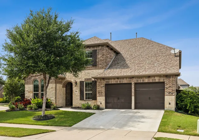Photo 2 of Single family home for sale at 15505 City Garden Ln, Prosper, TX 75078 | MLS# 21149137 | Listing updated on 2026-09-11
