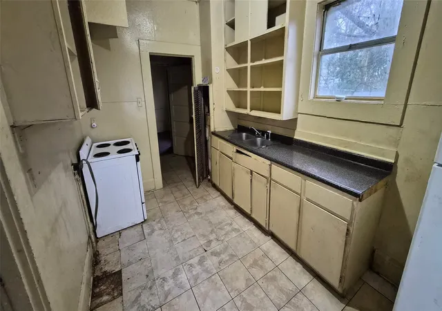 Photo 4 of Sale Pending at 2922 Judson St, Shreveport, LA 71109 | MLS# 21149871 | Listing updated on 2026-07-29