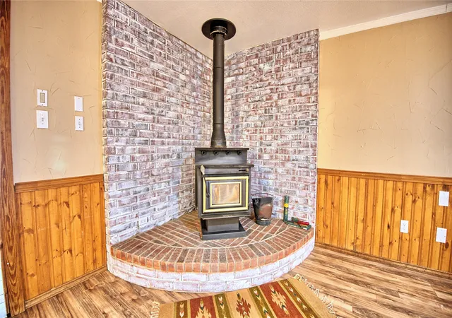 Photo 4 of Single family home for sale at 584 W Alamo Rd, Bowie, TX 76230 | MLS# 21150277 | Listing updated on 2026-08-01