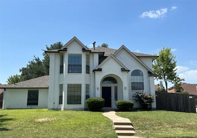 Photo 1 of Sale Pending at 3841 Parkmont Dr, Plano, TX 75023 | MLS# 21152141 | Listing updated on 2026-08-31