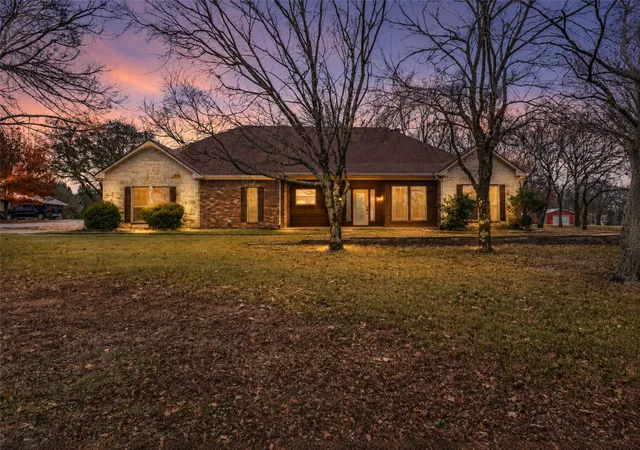 Photo 1 of Single family home for sale at 10471 Holly Creek Rd, Terrell, TX 75160 | MLS# 21137335 | Listing updated on 2026-09-14