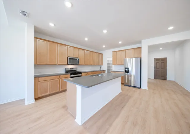 Photo 3 of Single family home for sale at 205 Corcovado Dr, Royse City, TX 75189 | MLS# 21152486 | Listing updated on 2026-09-15